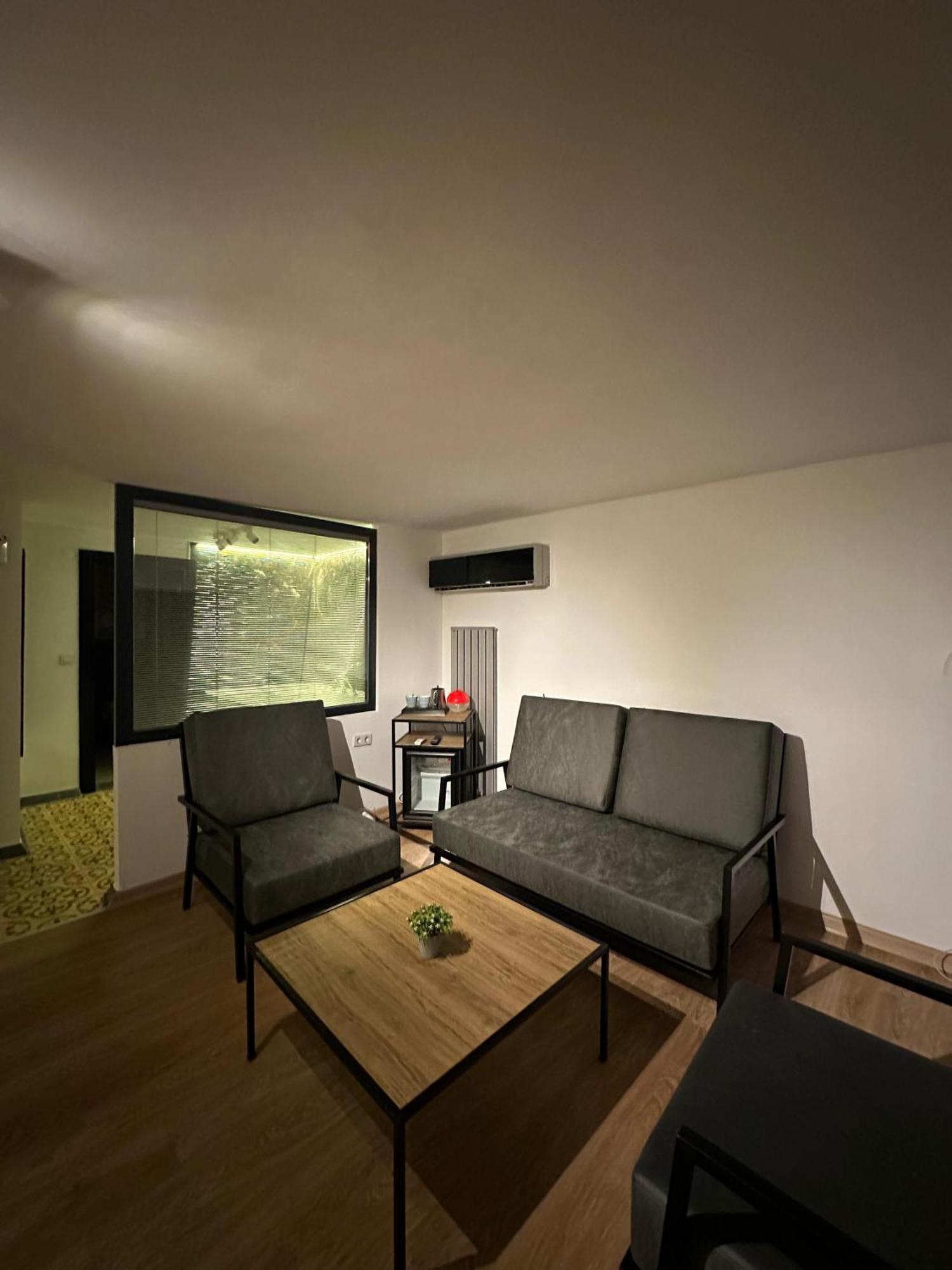 Casa Rosso Suite Hotel Истанбул Екстериор снимка